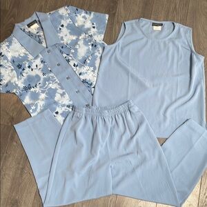 LINDOR petite Light Blue Floral blue 3 piece Set